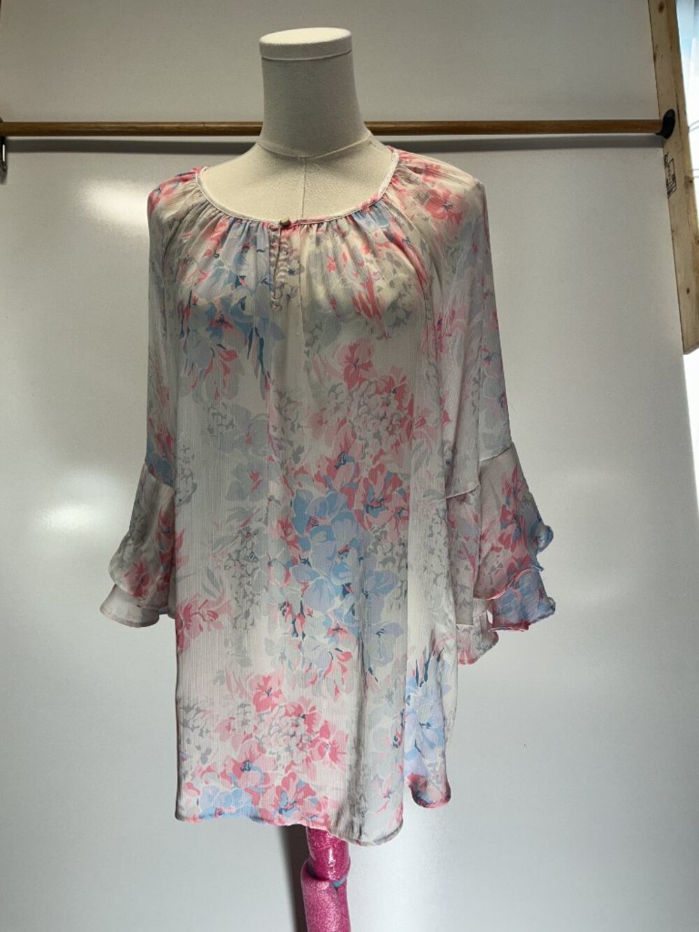 Chaps Floral Chiffon Blouse Women's XXL Pink Blue Ruffle Sleeve Sheer Blouse - Picture 4 of 16
